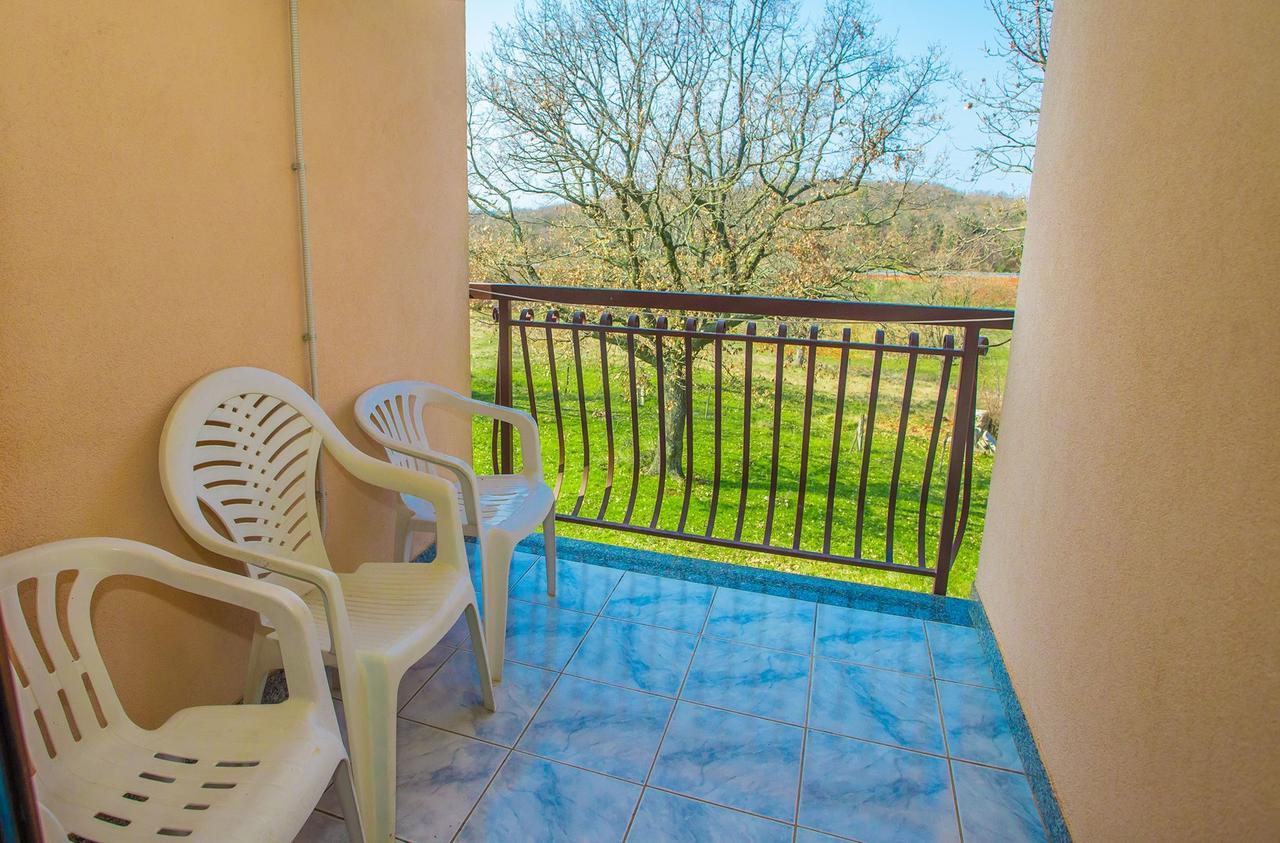 Stancija Lindi Porec Vrvari エクステリア 写真