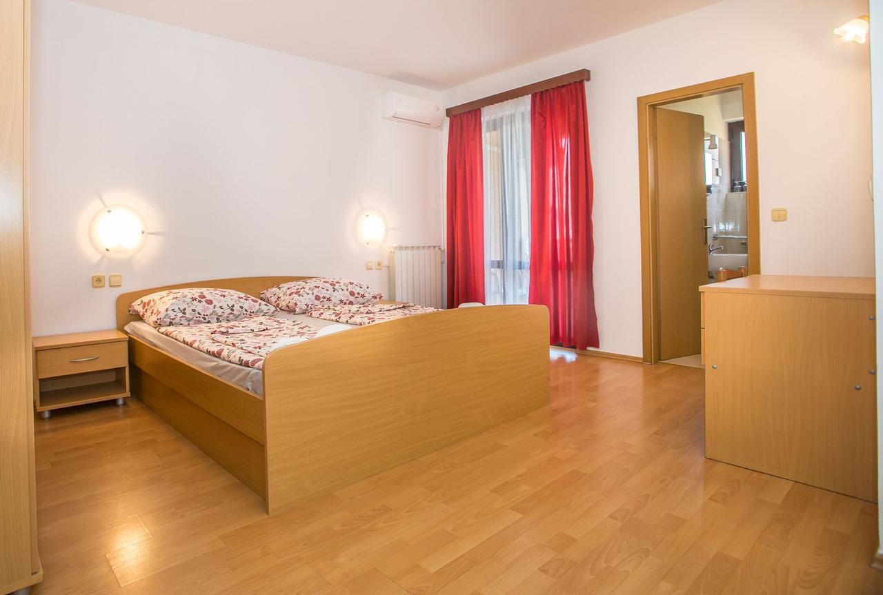 Stancija Lindi Porec Vrvari エクステリア 写真