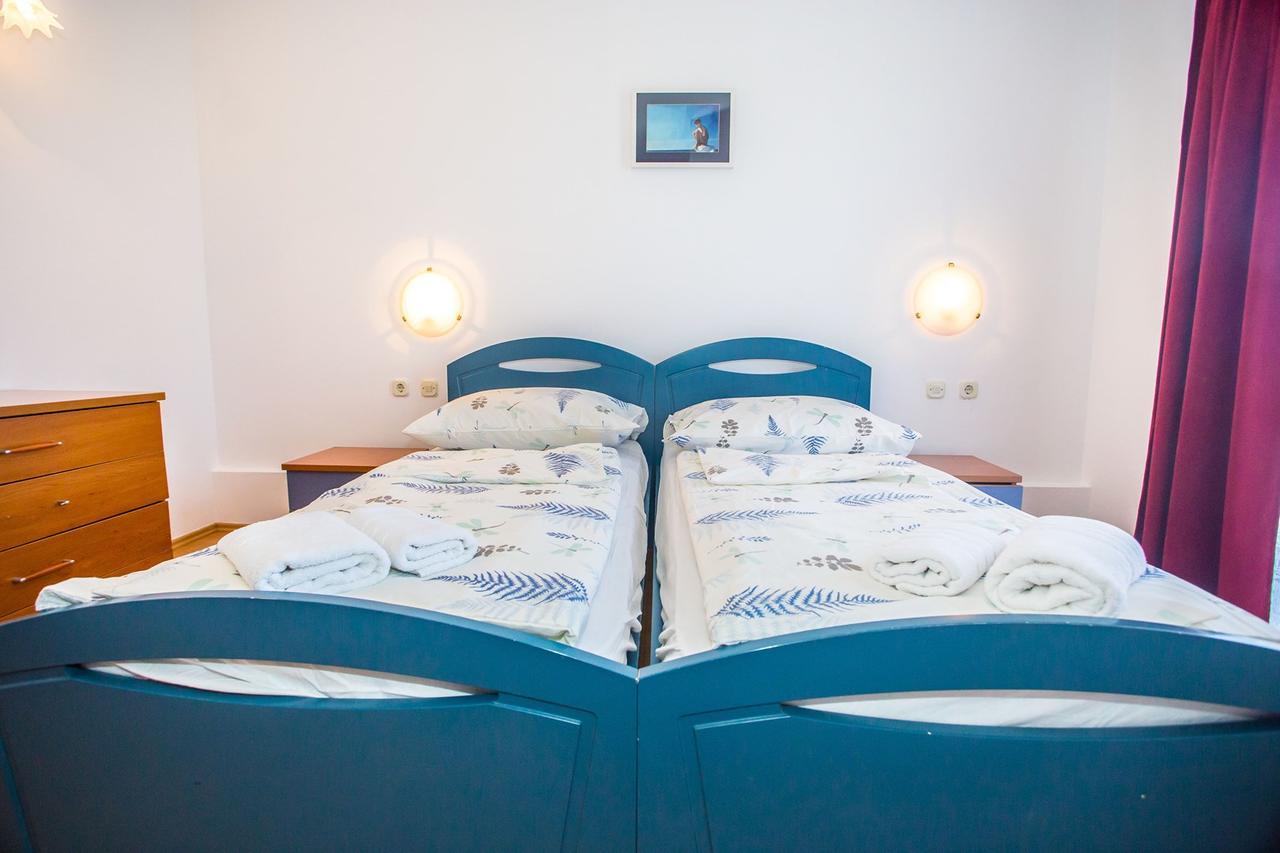 Stancija Lindi Porec Vrvari エクステリア 写真